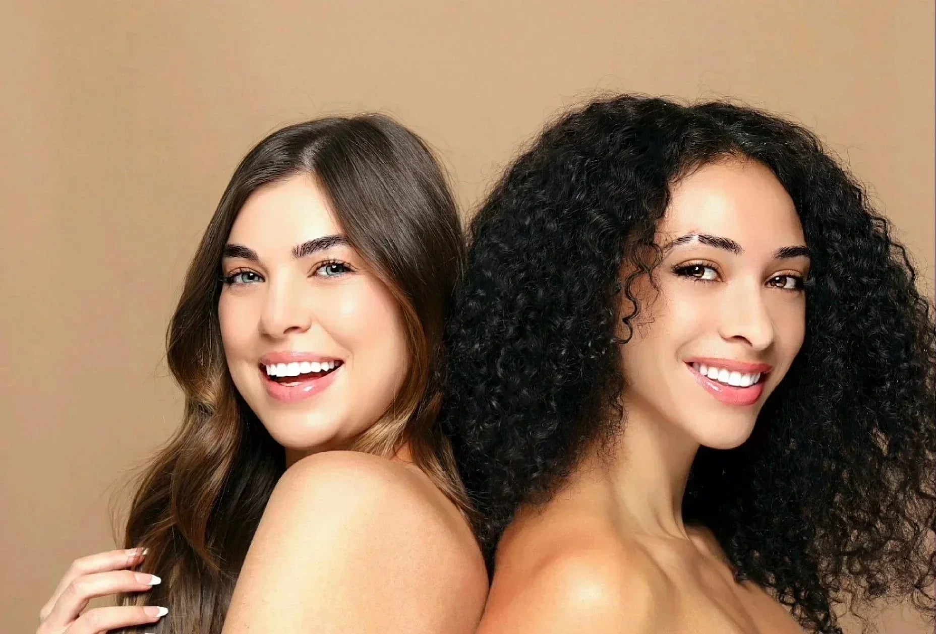 Anti-Frizz Serum - Sleek and Shine - Hair Restoration - Seddy